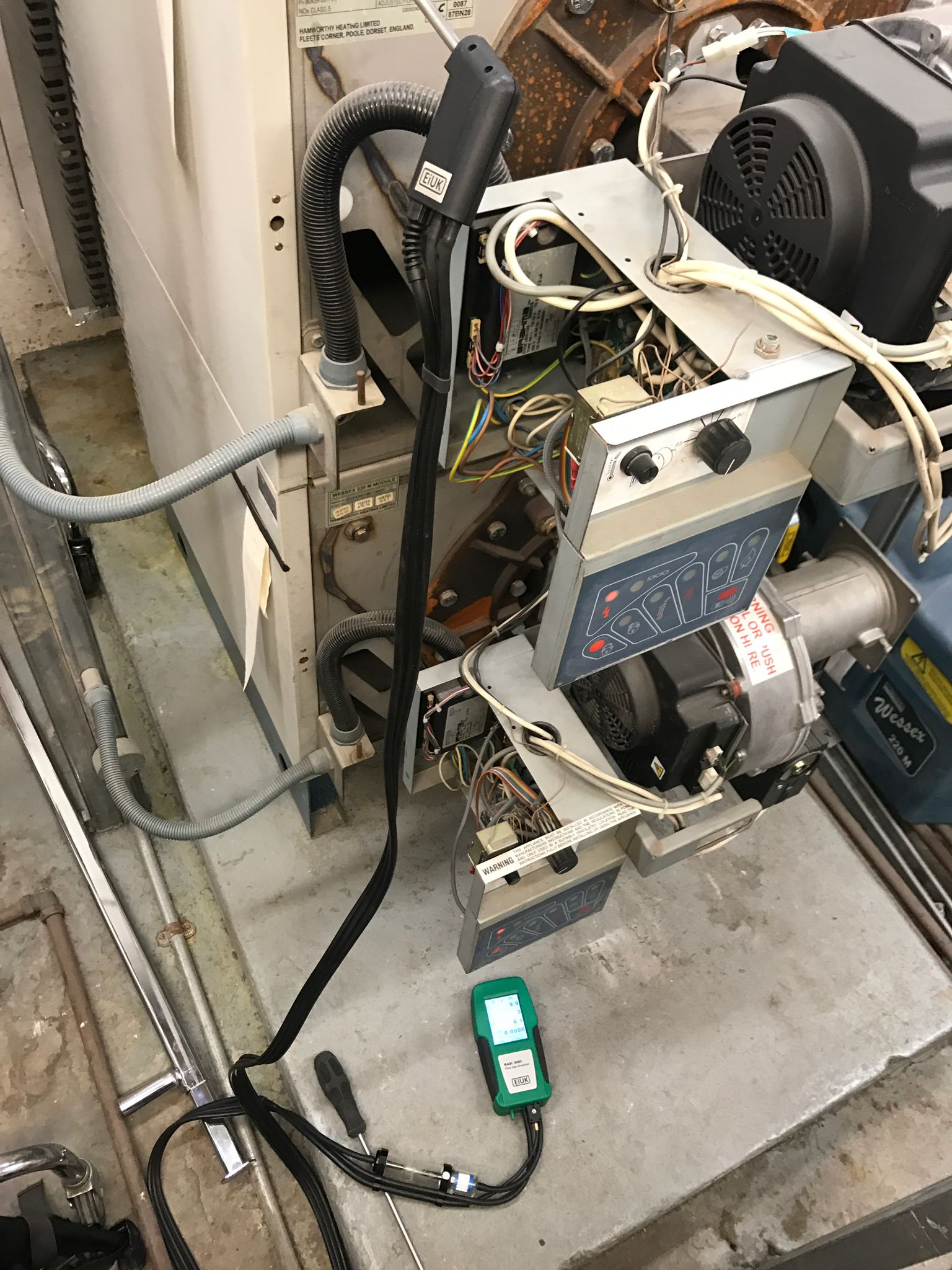 gas safe registered engineer near me Crouch End, N8